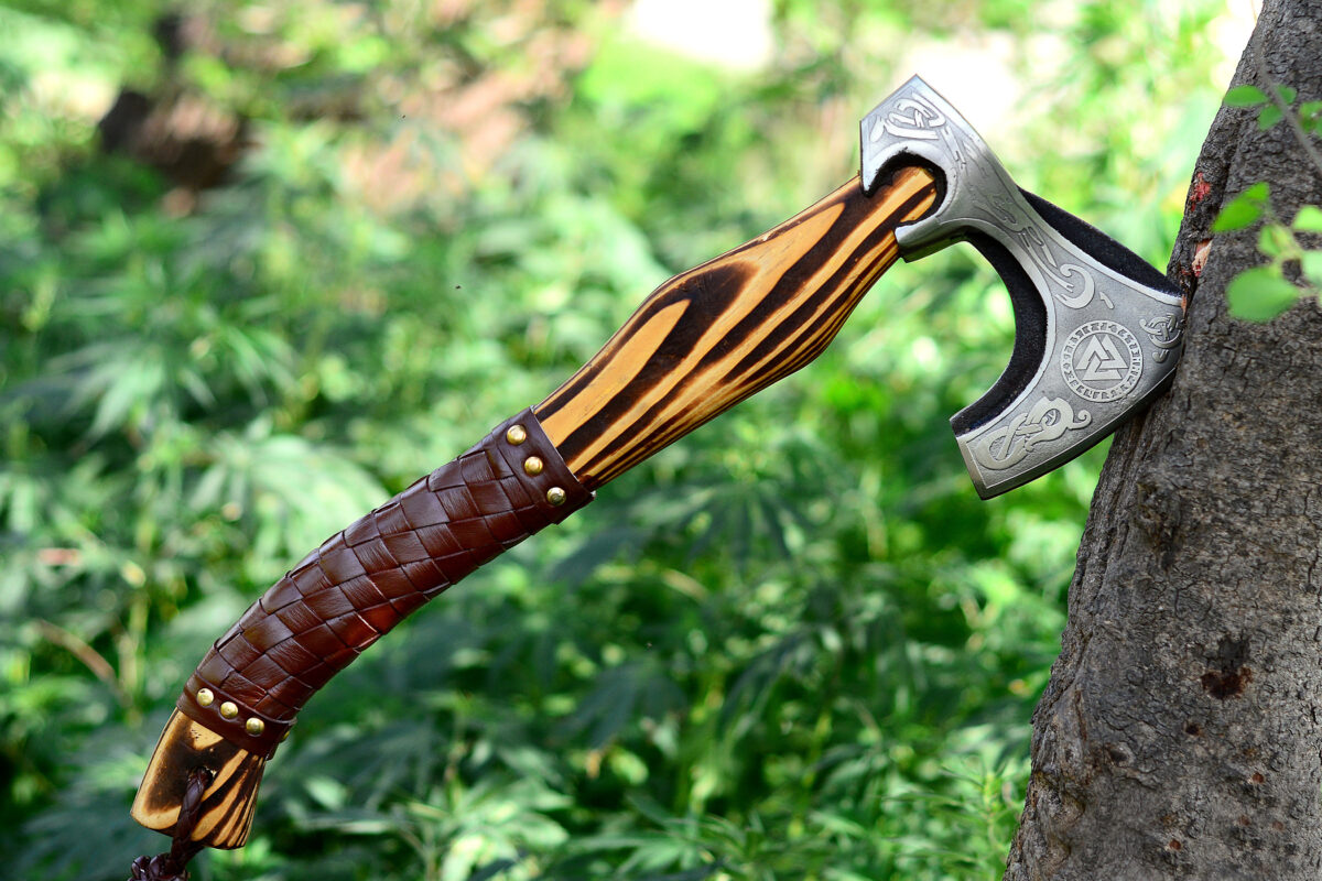 Nordic Cleaver Axe - Image 5