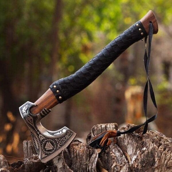 Valkyrie's Edge Axe